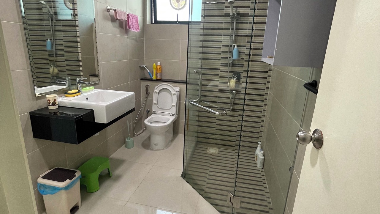 Photo of Bathroom in Kota Kinabalu