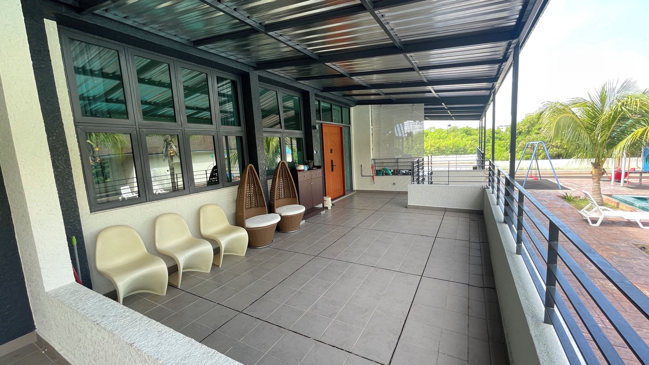 Photo of Patio Balcony in Kota Kinabalu