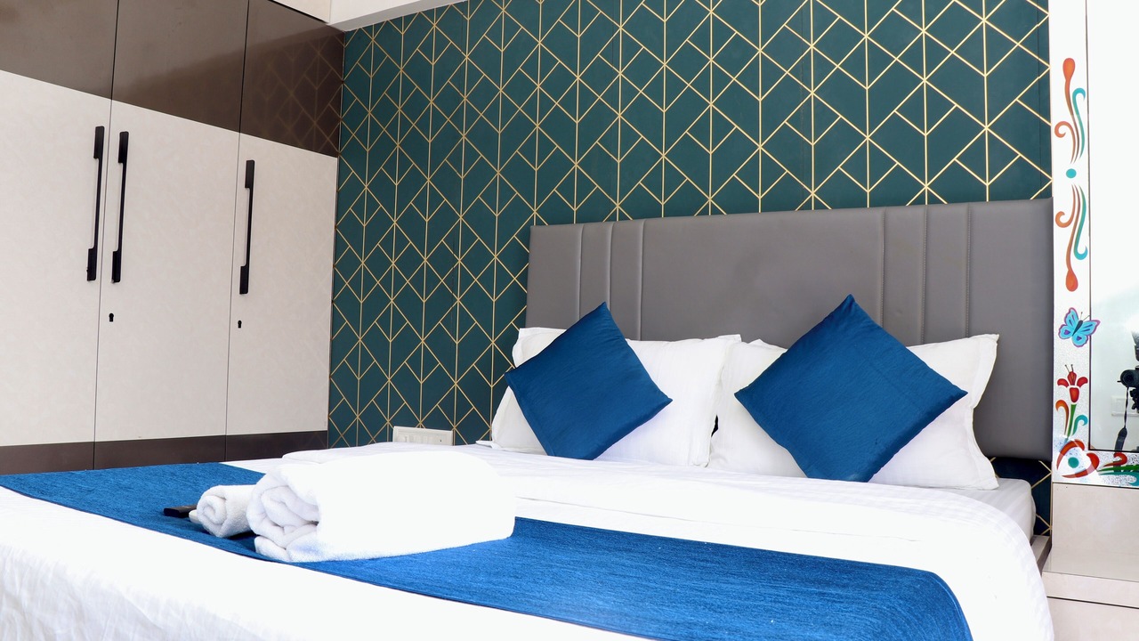 Photo of Bedroom in Marol