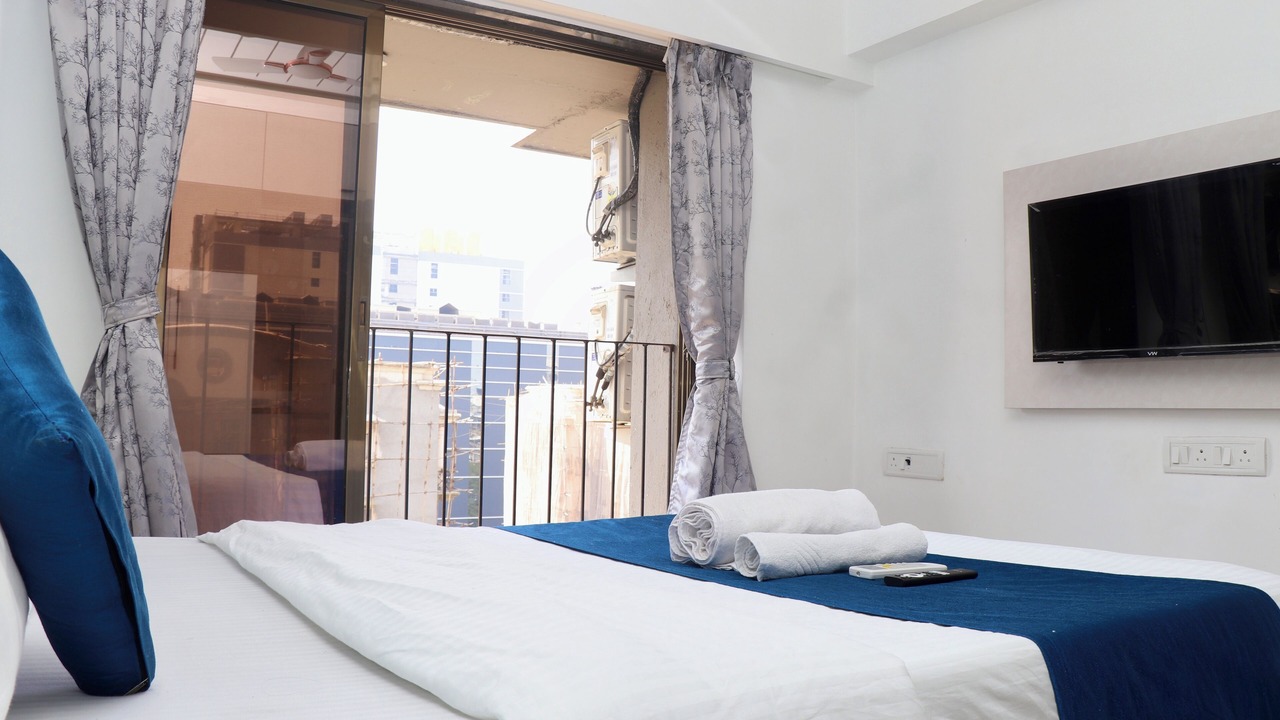 Photo of Bedroom in Marol
