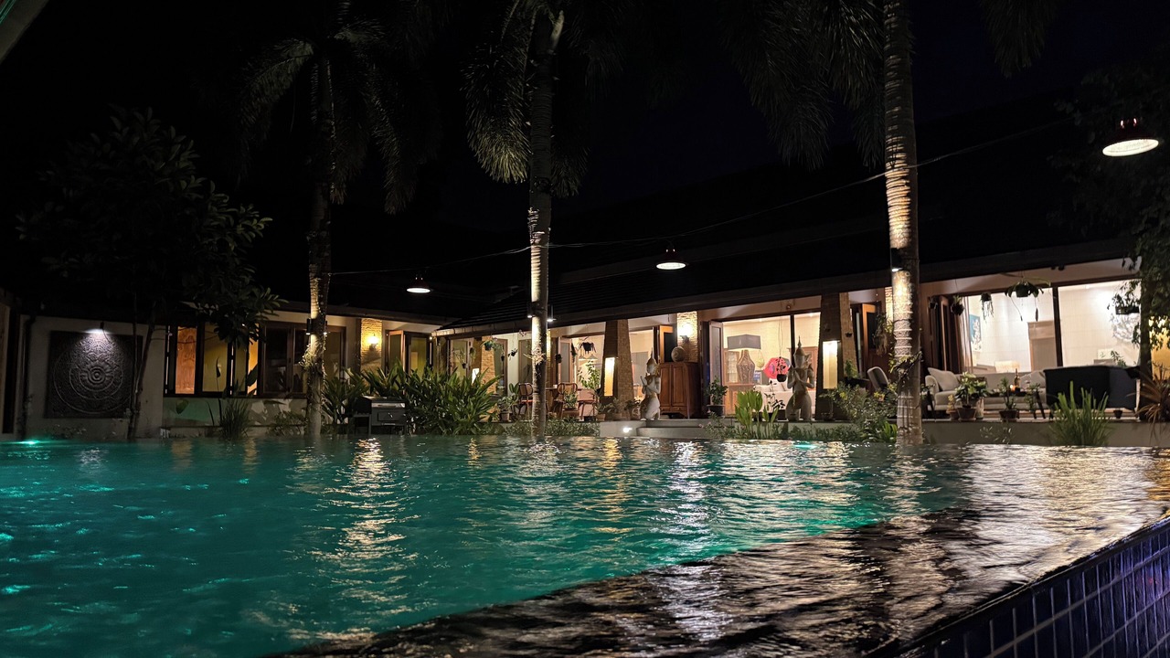 Photo of Outdoor in Thep Kasattri