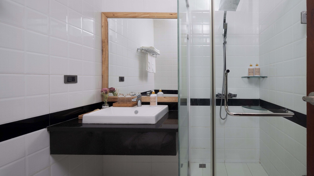 Photo of Bathroom in Chamkar Mon