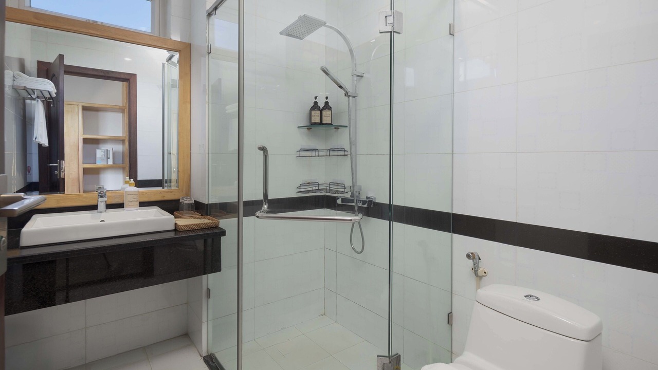 Photo of Bathroom in Chamkar Mon