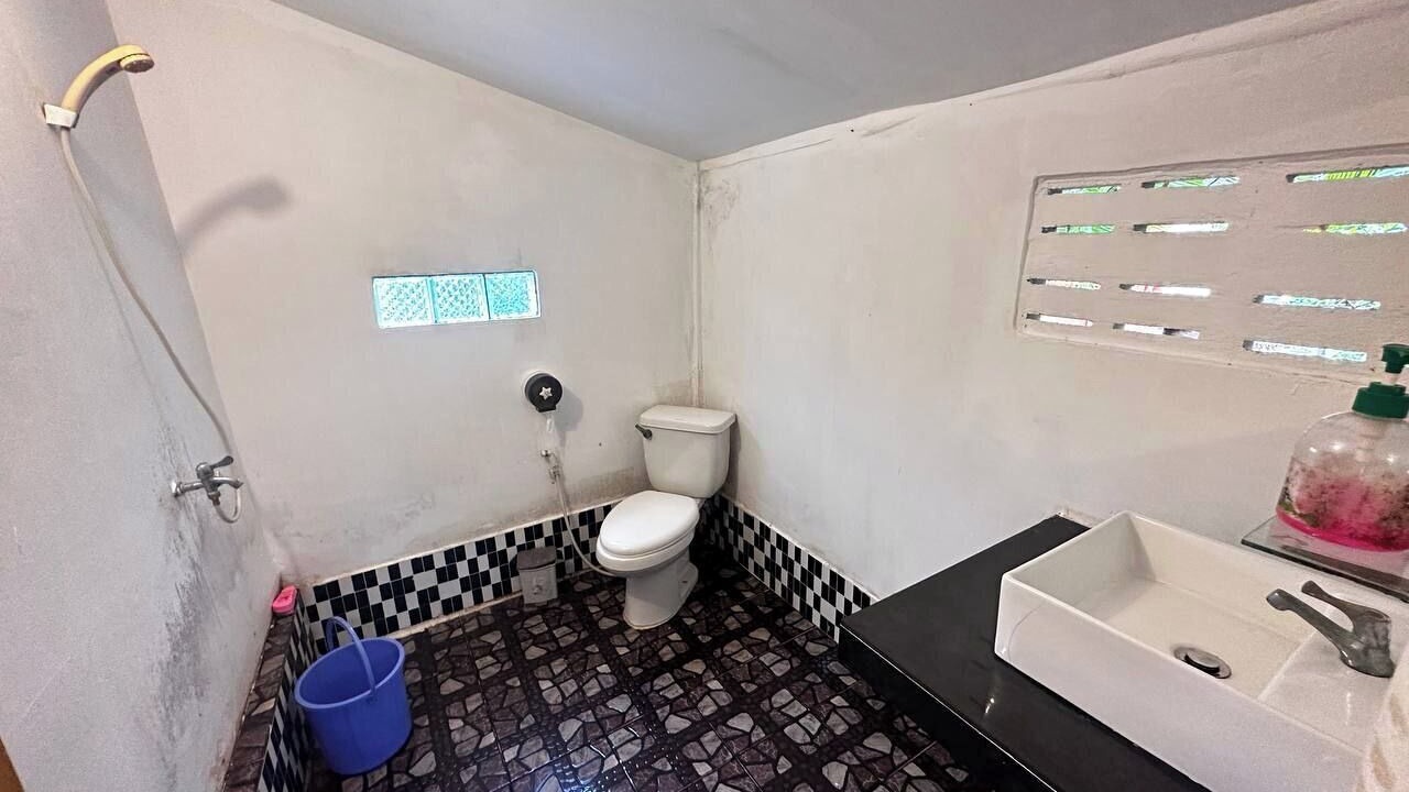 Photo of Bathroom in Koh Rong Sanloem