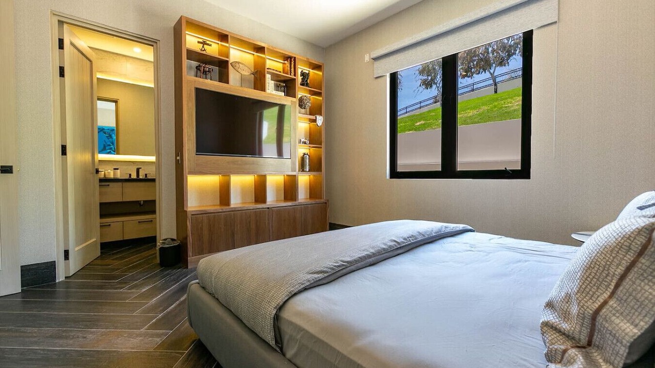 Photo of Bedroom in Sunset Beach