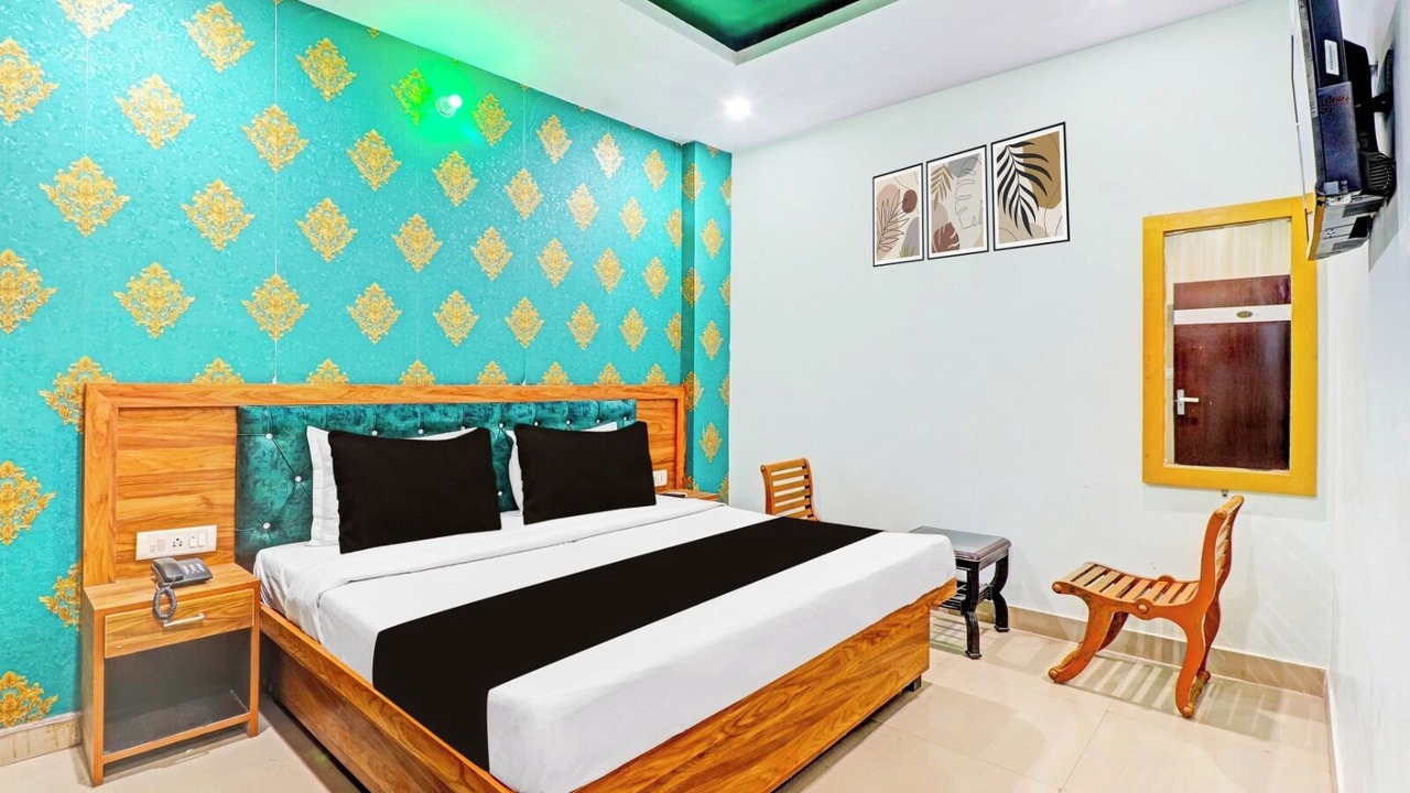 Photo of Bedroom in Haridwar
