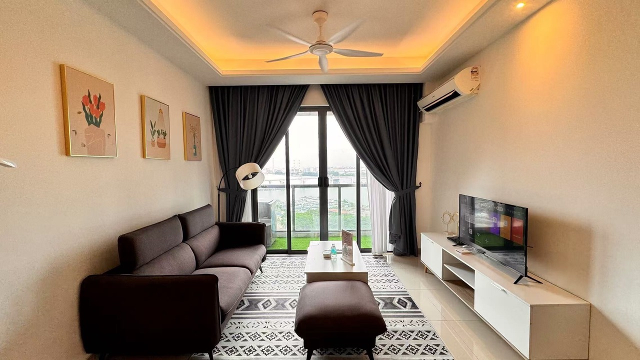 Photo of Bedroom in Central District