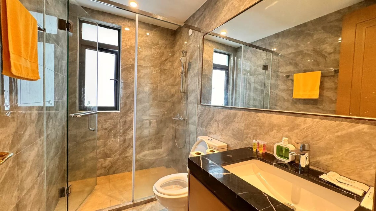 Photo of Bedroom in Central District