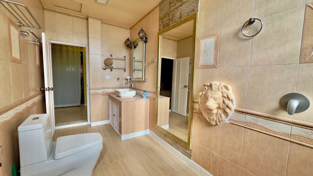 Photo of Bathroom in Sattahip