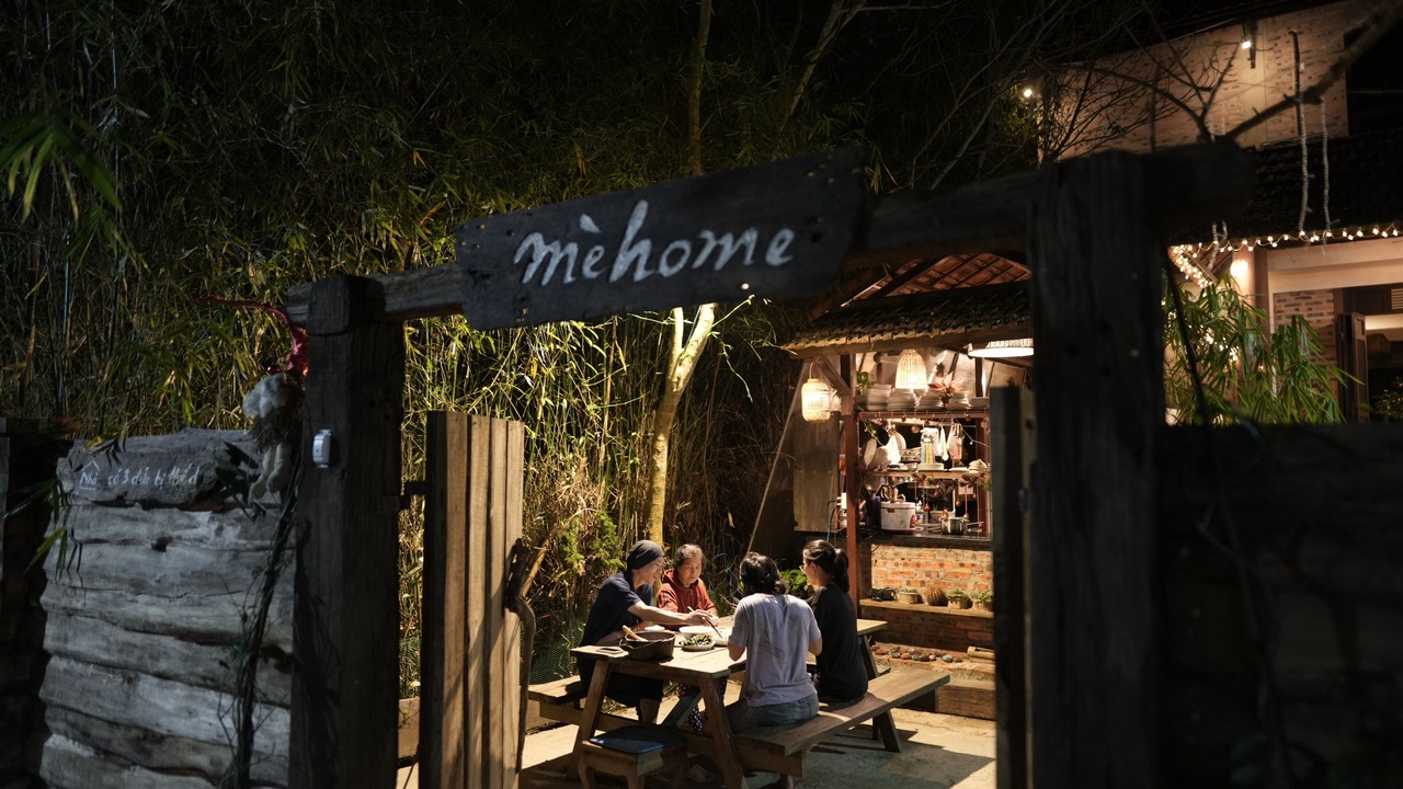 Photo of Outdoor in Huong Thuy