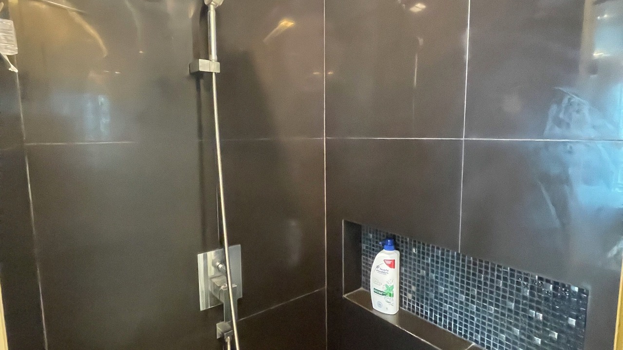 Photo of Bathroom in Makkasan