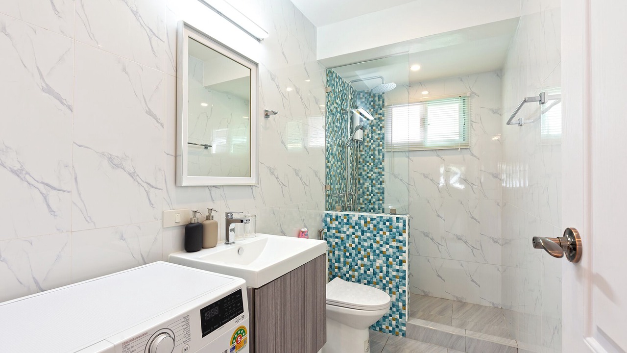 Photo of Bathroom in Koh Kaew