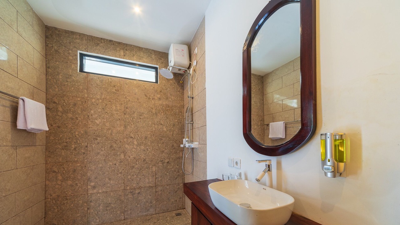 Photo of Bathroom in Kaliasem