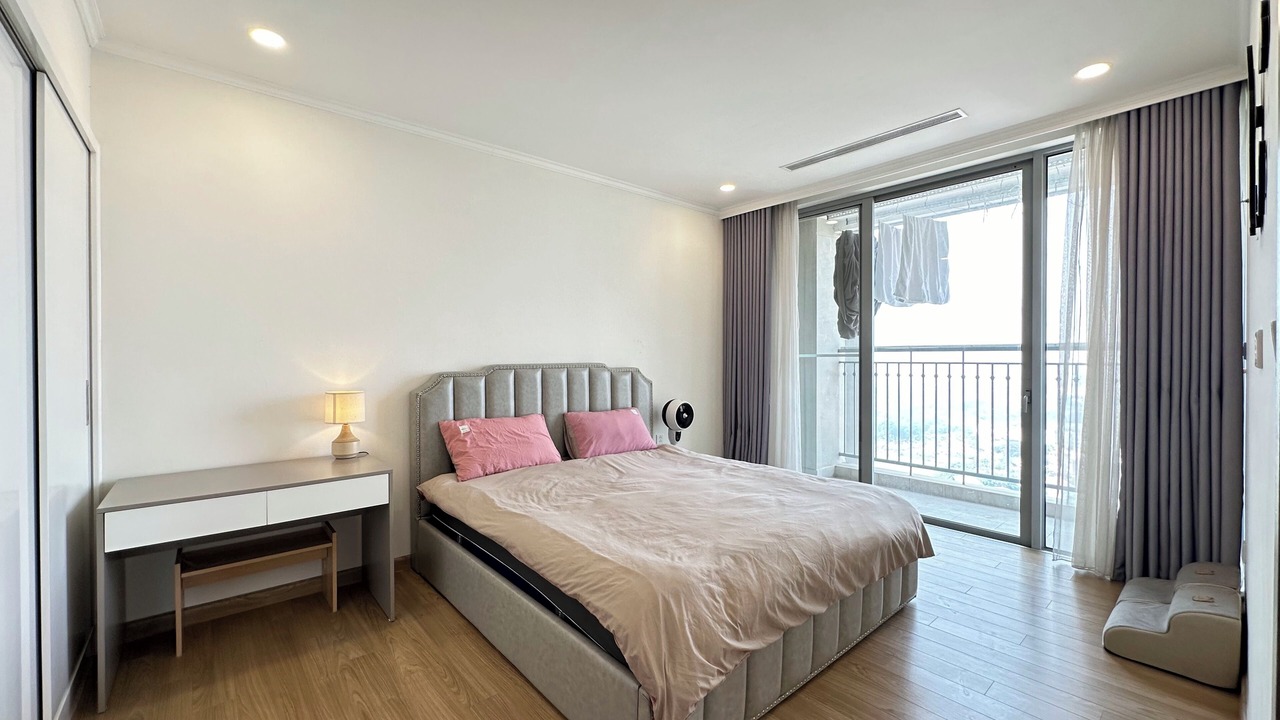 Photo of Bedroom in Tu Liem