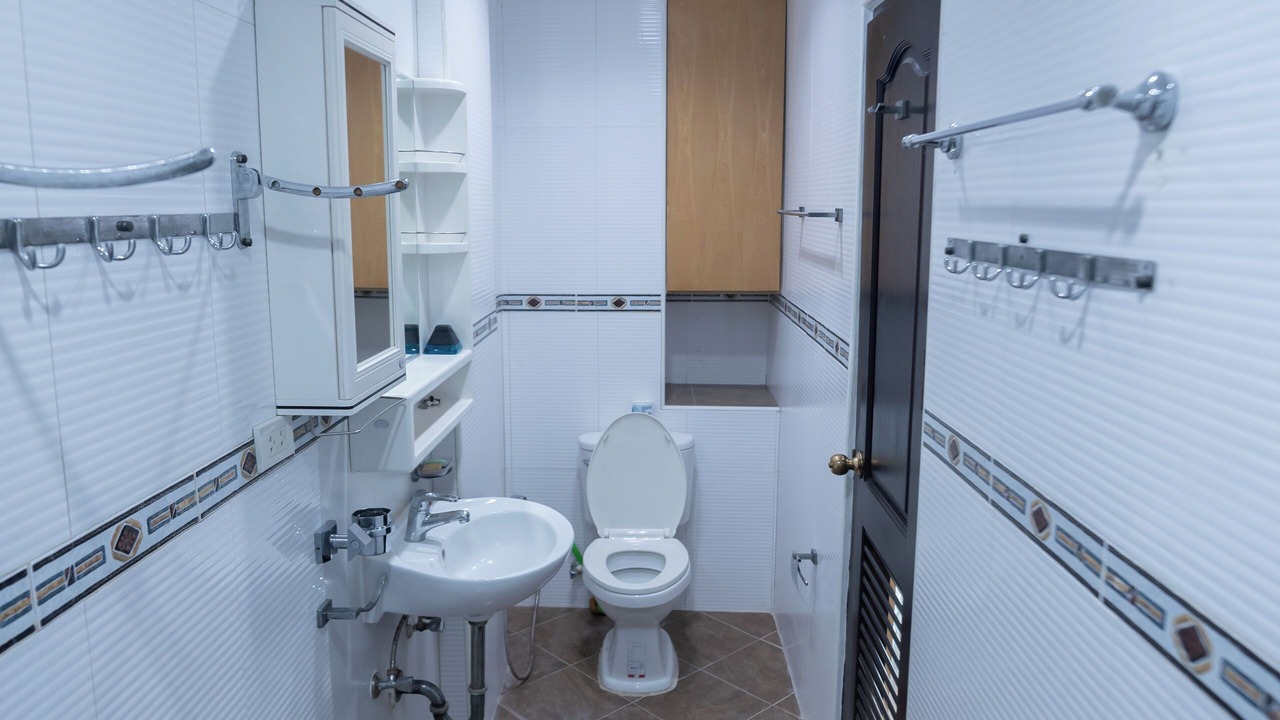 Photo of Bathroom in Wattana