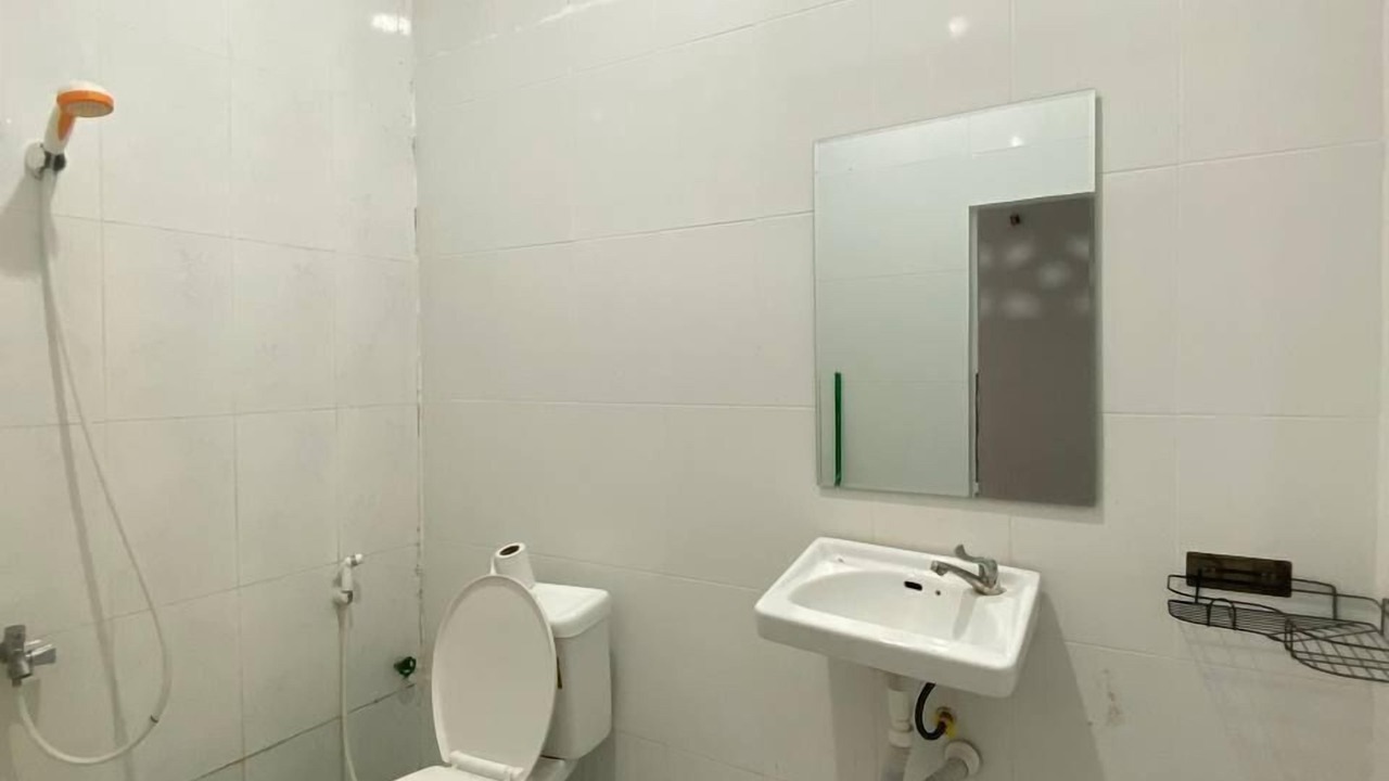 Photo of Bathroom in Chamkar Mon