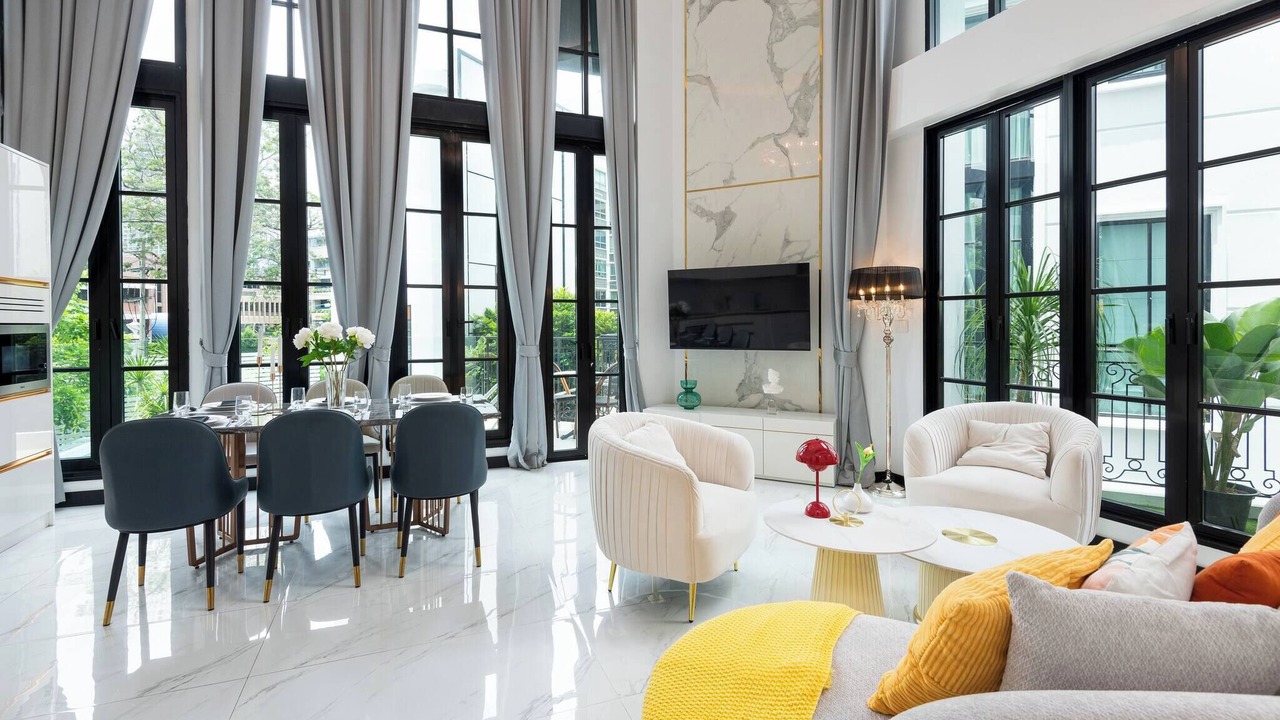 Photo of Livingroom in Phra Khanong Nuea