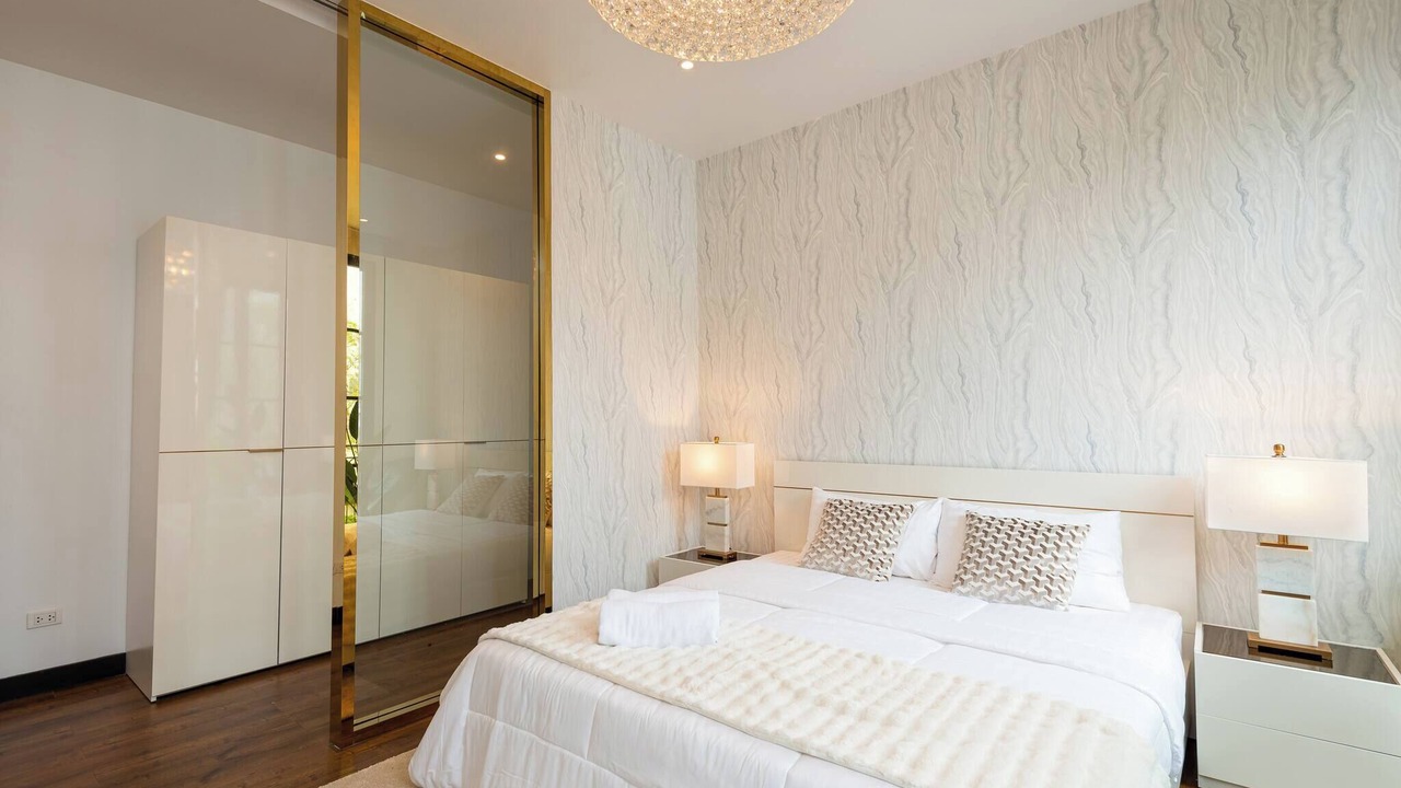 Photo of Bedroom in Phra Khanong Nuea