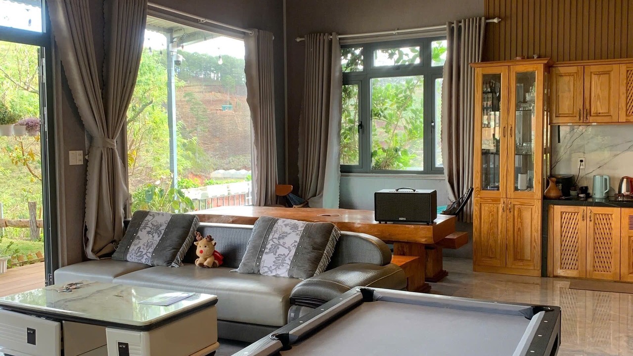 Photo of Livingroom in Lac Duong
