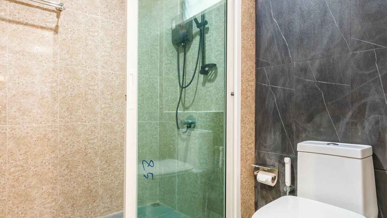 Photo of Bathroom in Phra Khanong Nuea