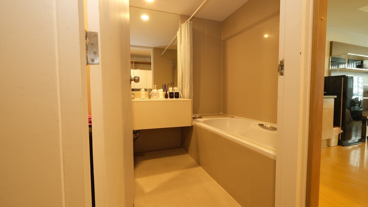 Photo of Bathroom in Nana