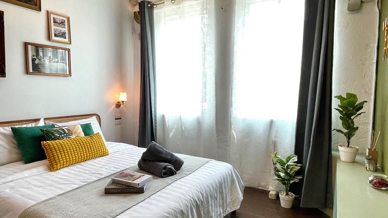 Photo of Bedroom in Phra Nakhon