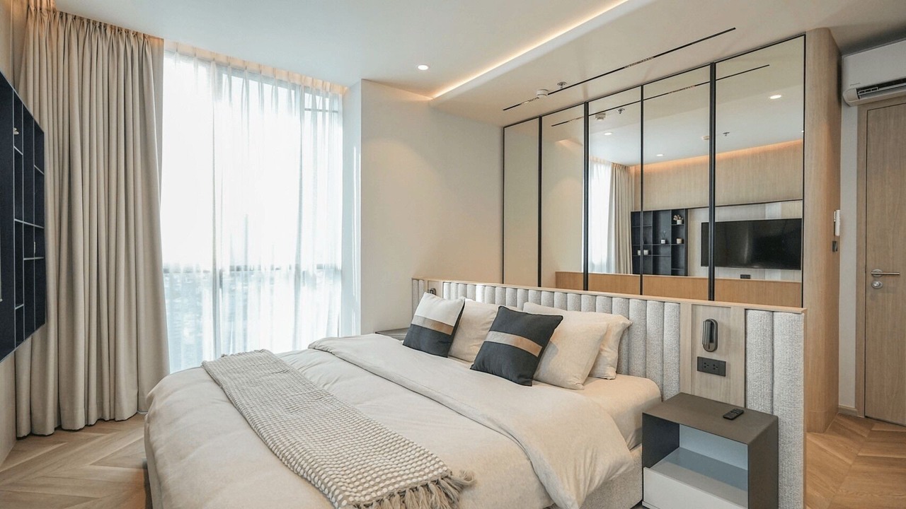 Photo of Bedroom in Khlong Tan Nuea