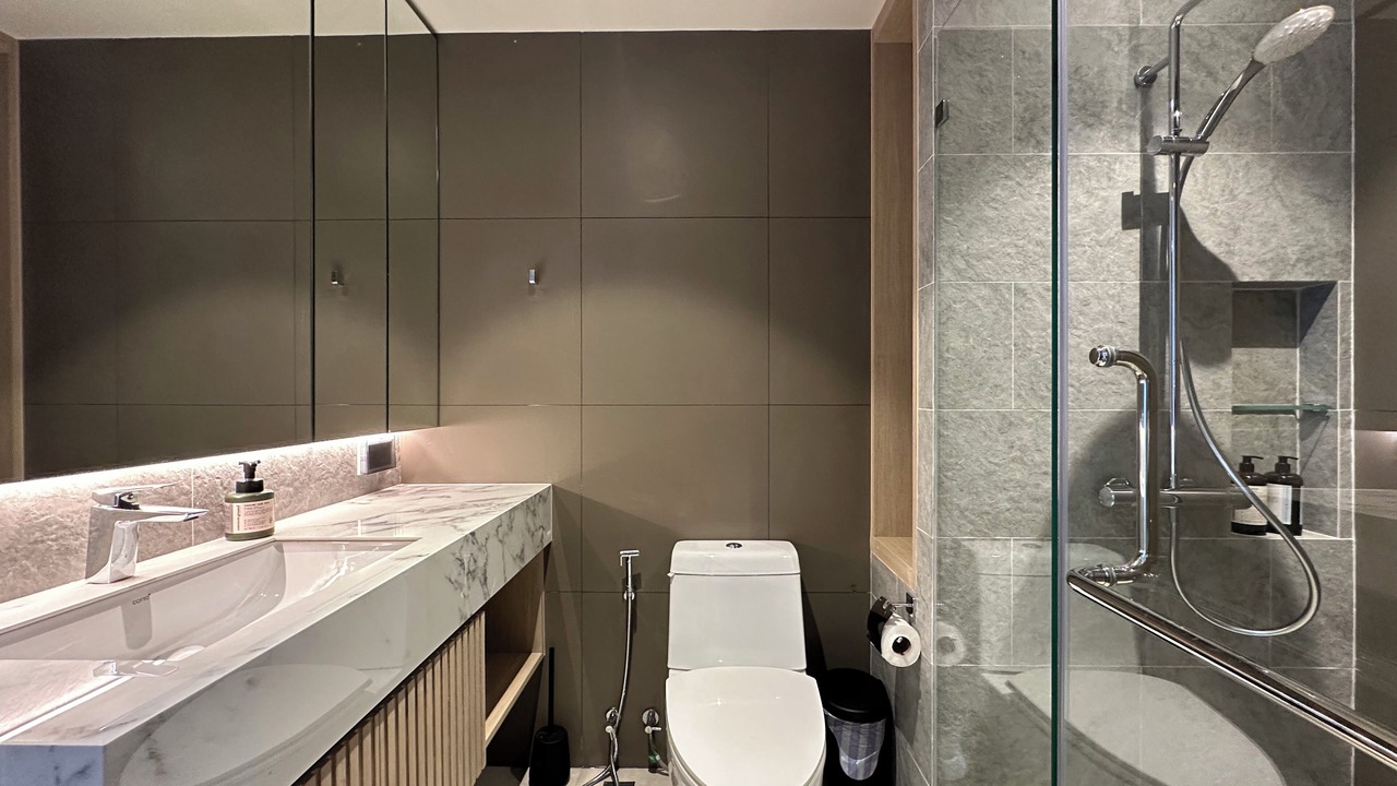 Photo of Bathroom in Khlong Tan Nuea