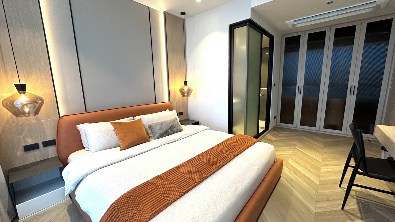Photo of Bedroom in Khlong Tan Nuea