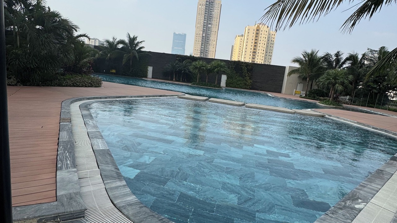 Photo of Outdoor in Trung Hoa Nhan Chinh