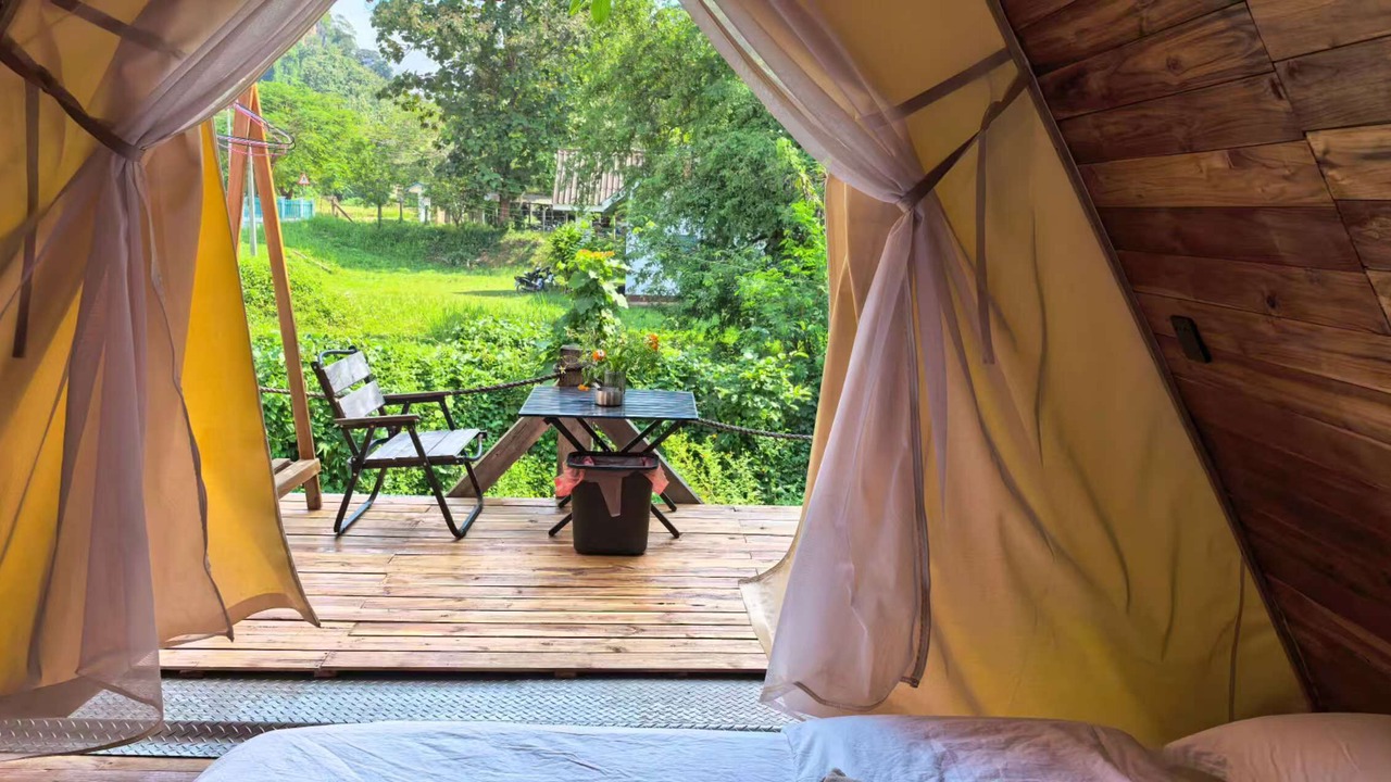 Photo of Bedroom in Nong Khiaw