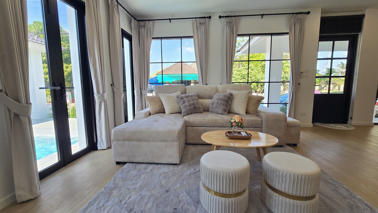 Photo of Livingroom in San Phak Wan