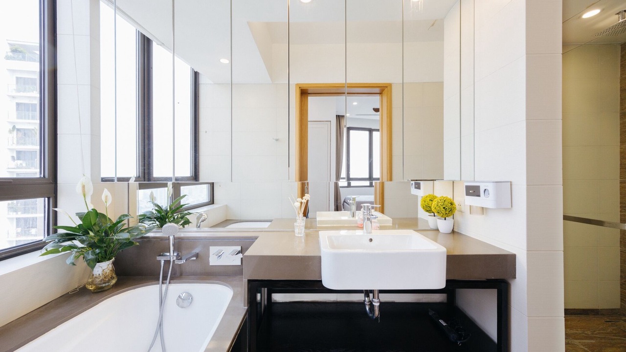 Photo of Bathroom in Dich Vong Hau