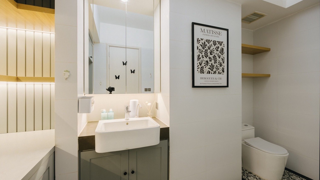 Photo of Bathroom in Dich Vong Hau