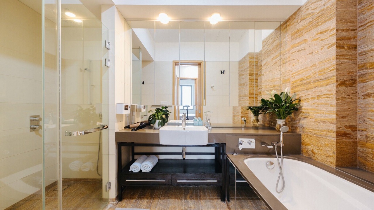 Photo of Bathroom in Dich Vong Hau