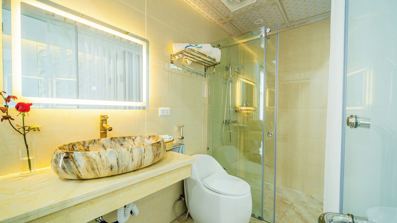 Photo of Bathroom in Bai Chay