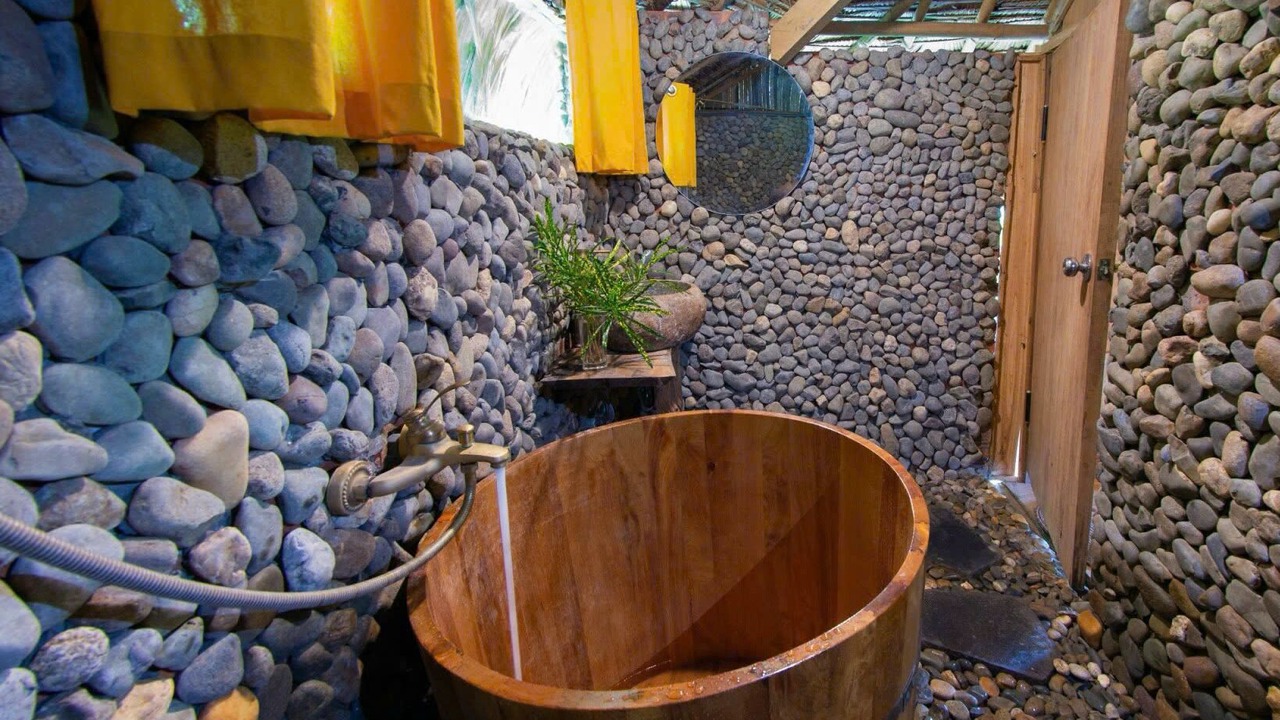 Photo of Bathroom in Pu Long Nature Reserve