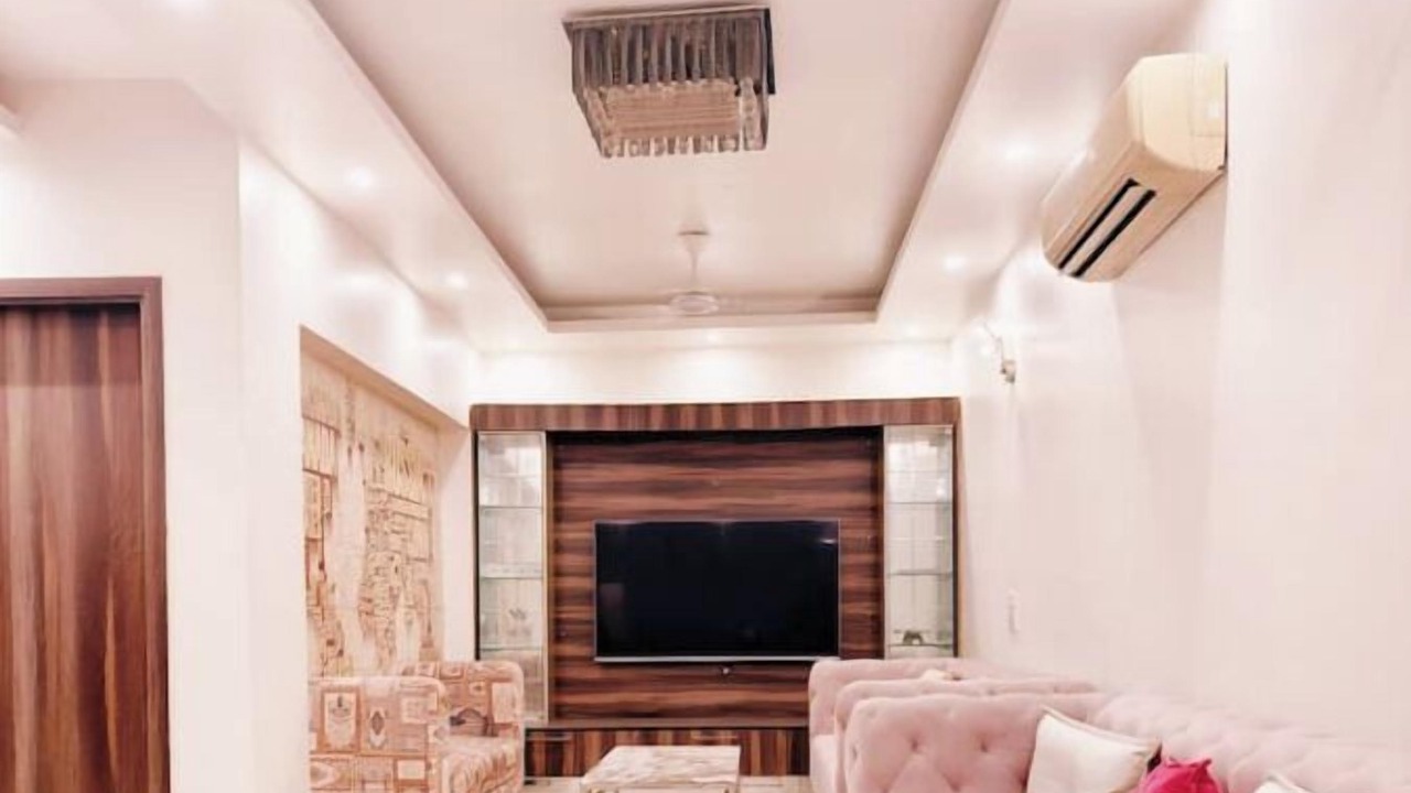 Photo of Livingroom in Greater Kailash I