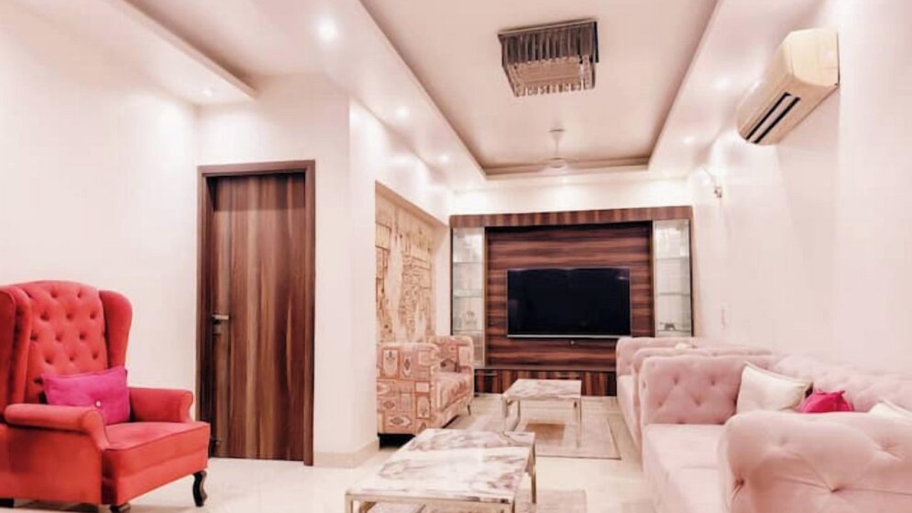 Photo of Livingroom in Greater Kailash I