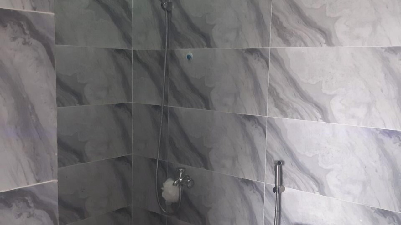 Photo of Bathroom in Chamkar Mon