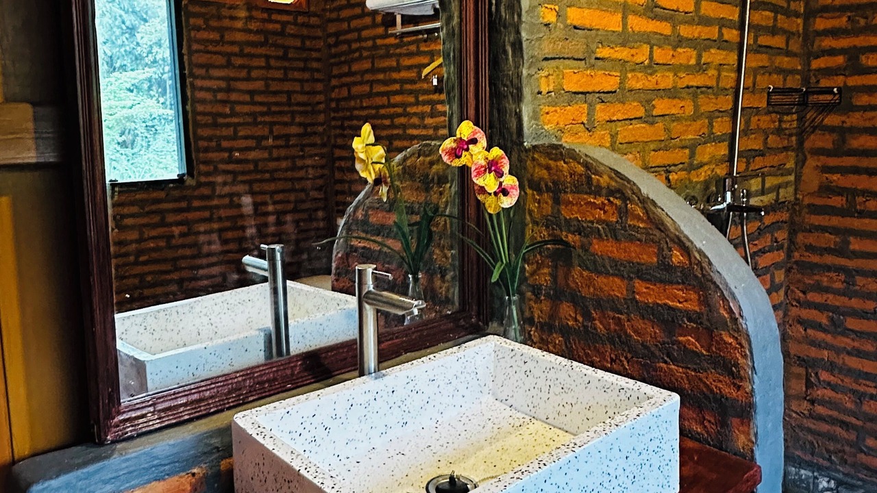 Photo of Bathroom in Rantepao