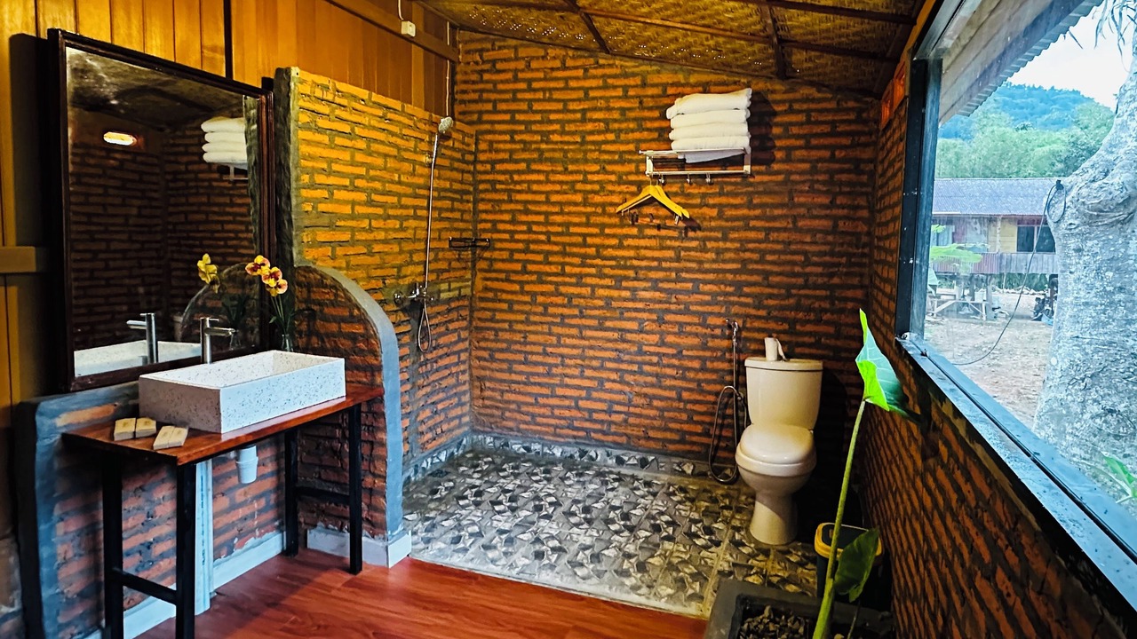 Photo of Bathroom in Rantepao