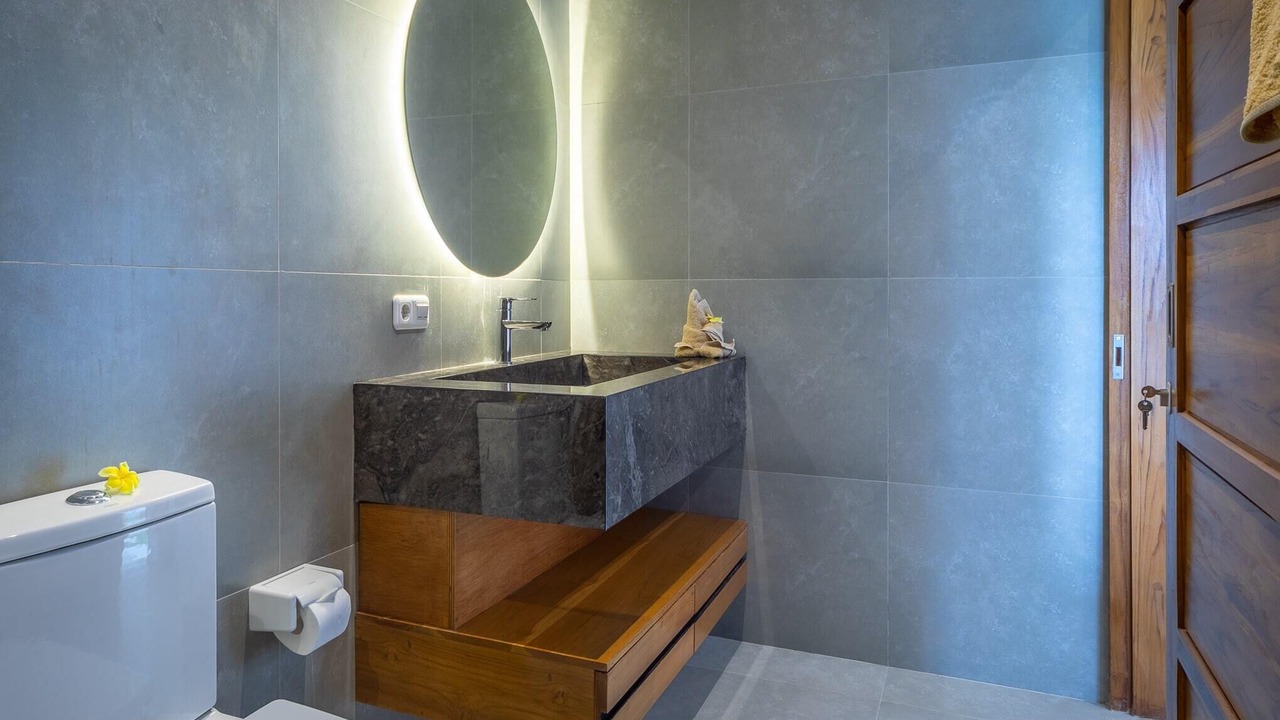 Photo of Bathroom in Kalisada