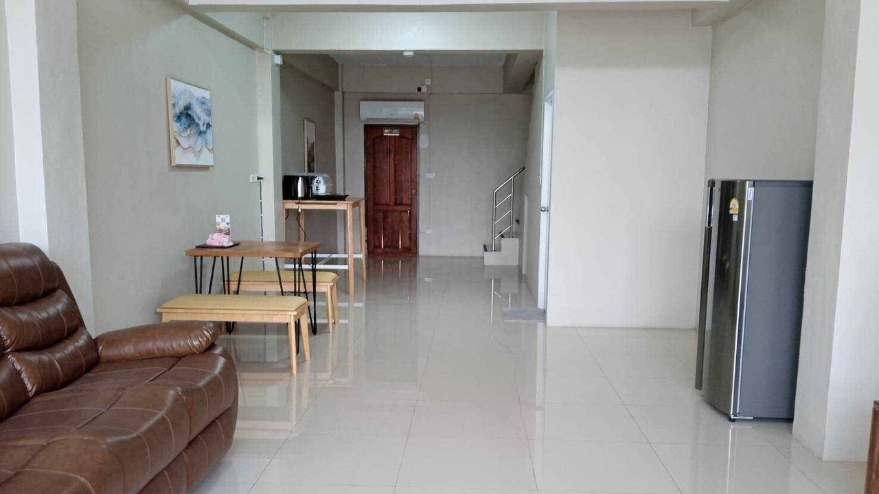Photo of Livingroom in Nakhon Chai Si