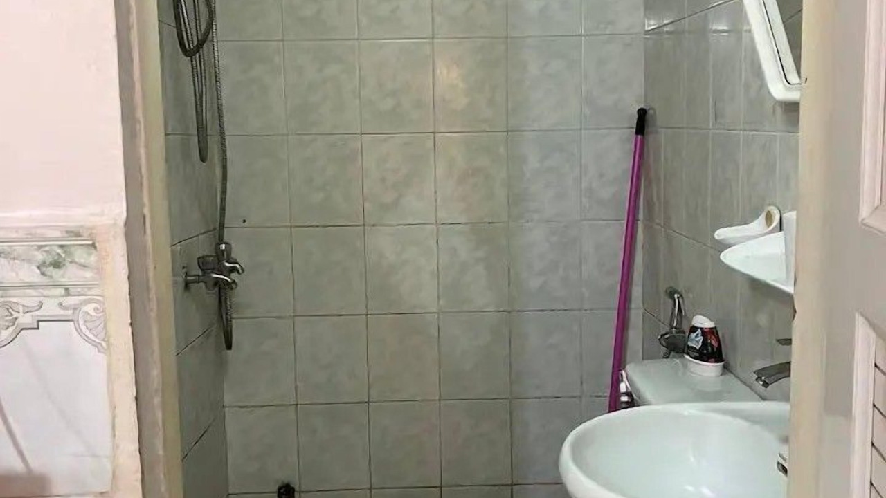 Photo of Bathroom in Chamkar Mon