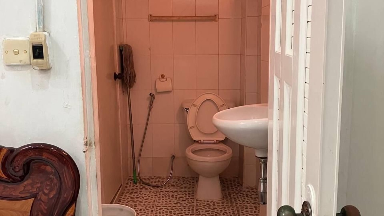 Photo of Bathroom in Chamkar Mon