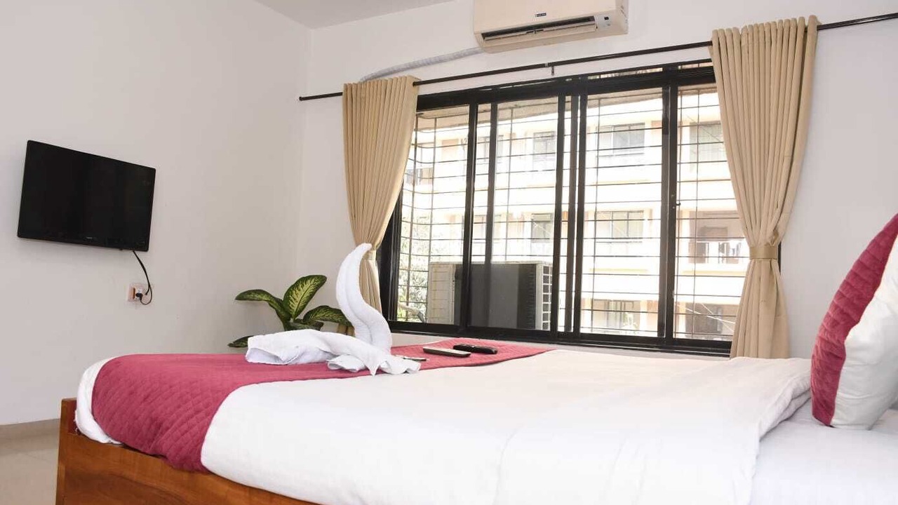 Photo of Bedroom in Kandivali East