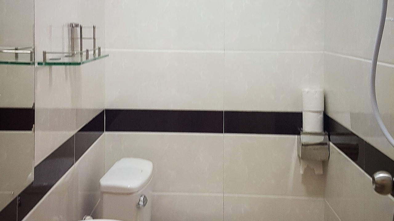 Photo of Bathroom in Mean Chey
