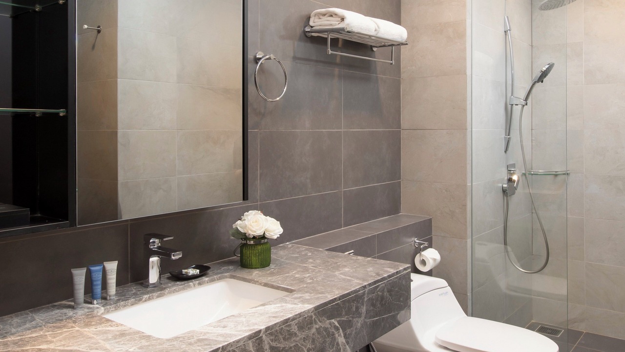 Photo of Bathroom in SS 2