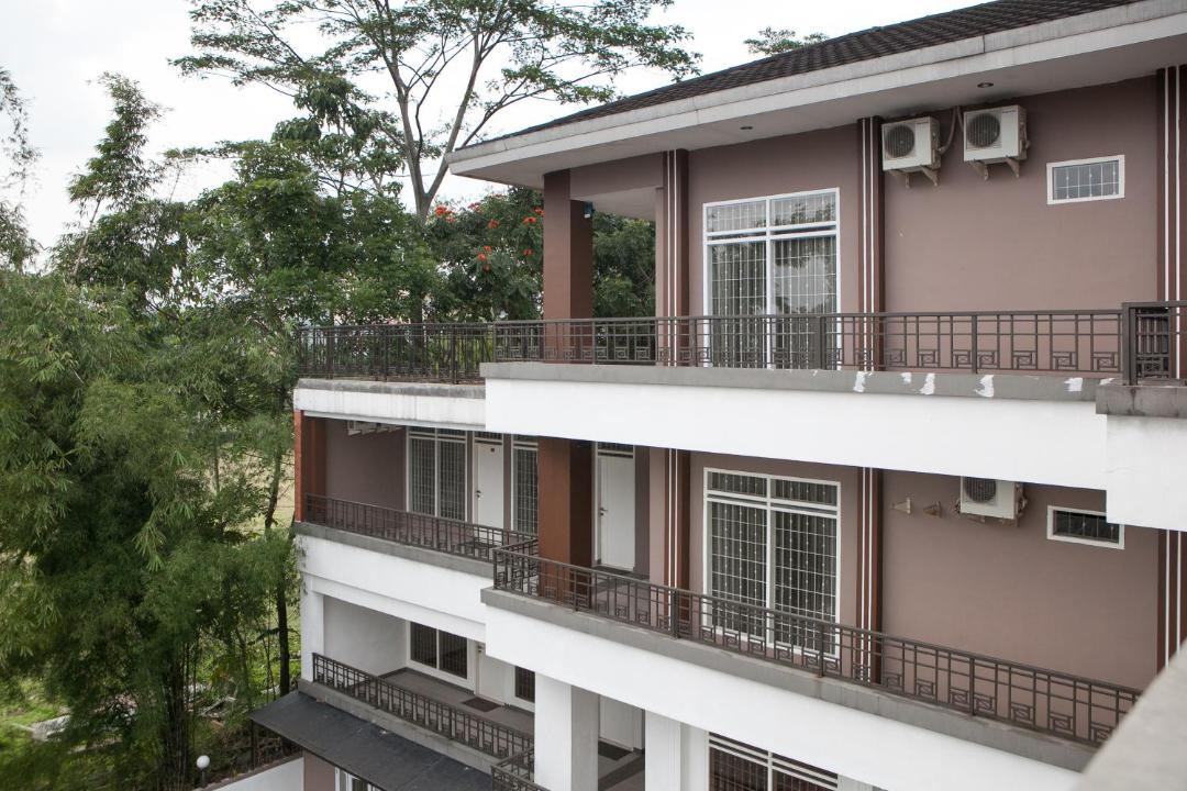 Photo of Buildings in Pasteur